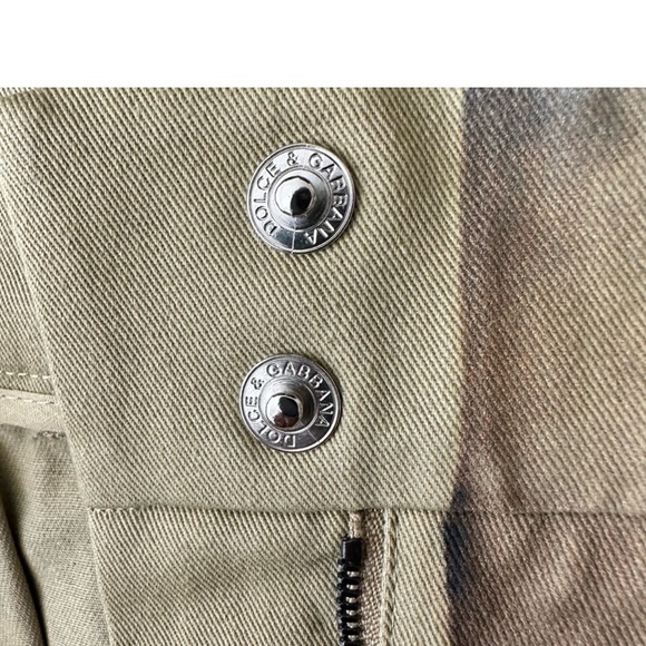 AUTHENTIC Dolce & Gabbana Graffiti Print
Miniskirt Size 38 - Picture 6 of 9